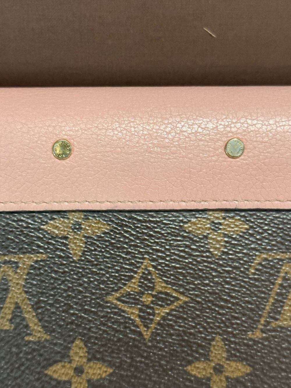 Louis Vuitton Pallas Wallet: Rose Ballerina - Picture 12 of 15